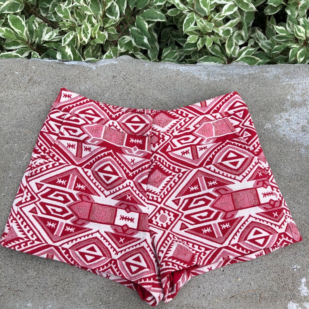 Patterned shorts